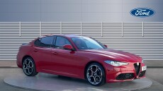 Alfa Romeo Giulia 2.0 TB 280 Veloce [Performance brake] 4dr Auto Petrol Saloon